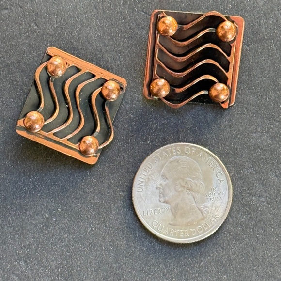 VINTAGE ARTISAN Earrings Clip Copper Square - Picture 2 of 3